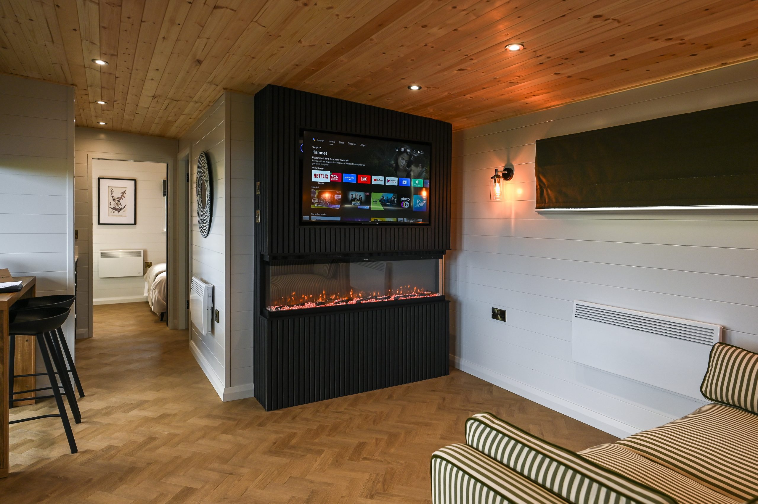 Staining Lodge Golf Course TV Screen in living area